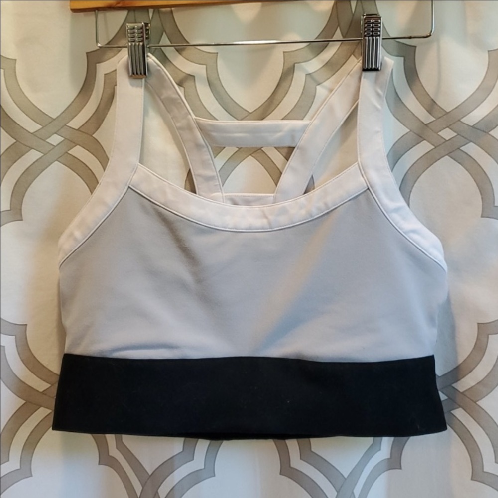 Fabletics Robyn High Support Sports Bra M